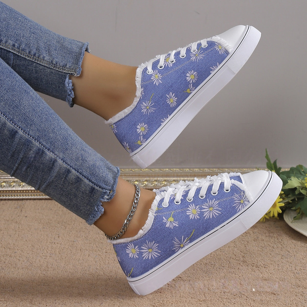 Flower Fuzzy Lace-Up Sports-Style Flat Shoes