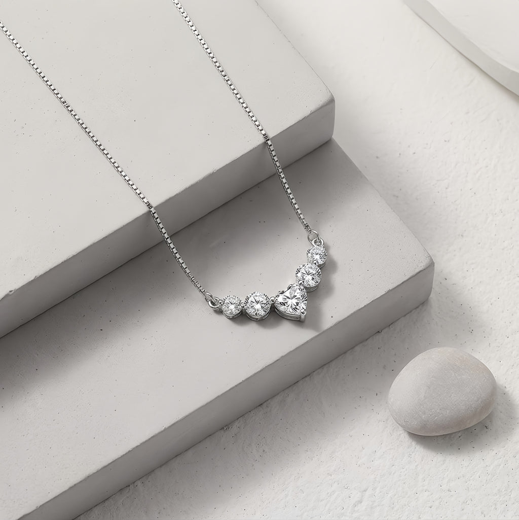 925 Sterling Silver Elegant CZ Necklace with Heart-Shaped Centerpiece on  Chain