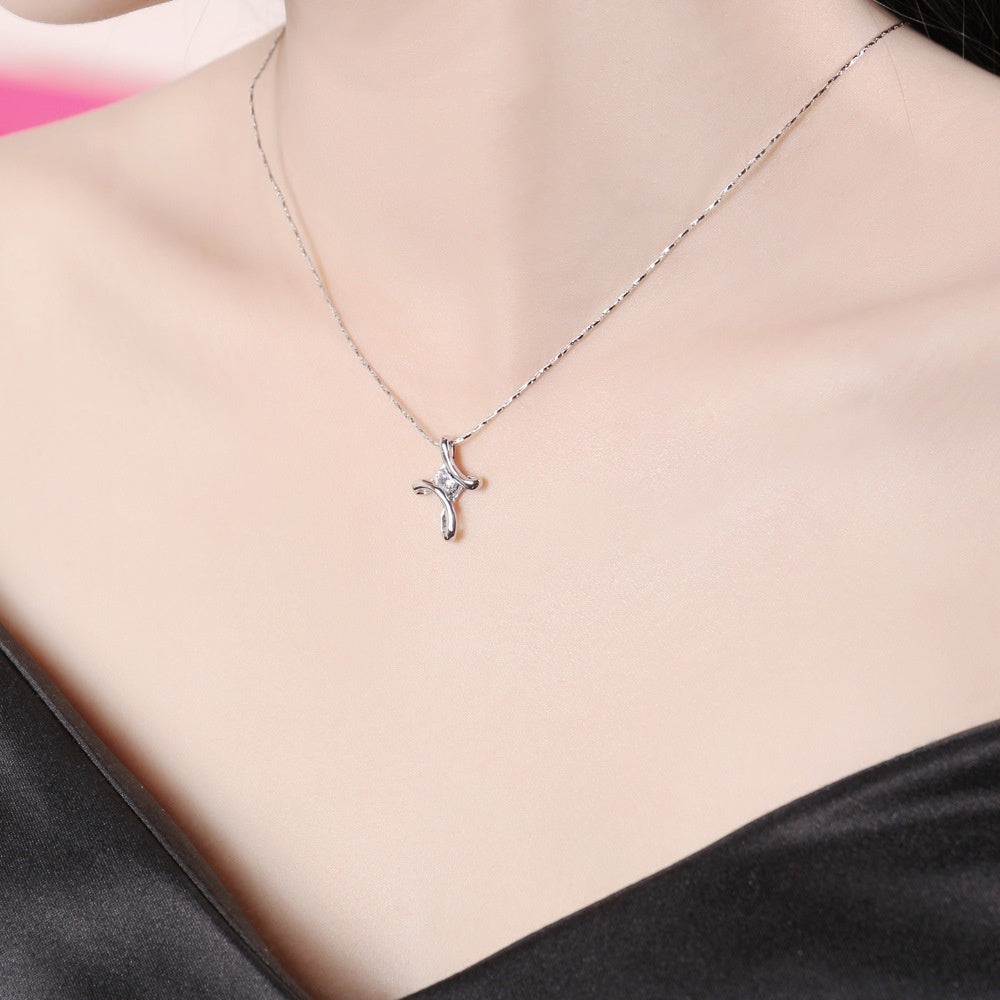 Fashionable Twisted Cross Pendant Necklace European And American Style Cross